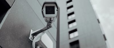 Les caméras de vidéosurveillance sont autorisées dans les parties communes d'une copropriété.